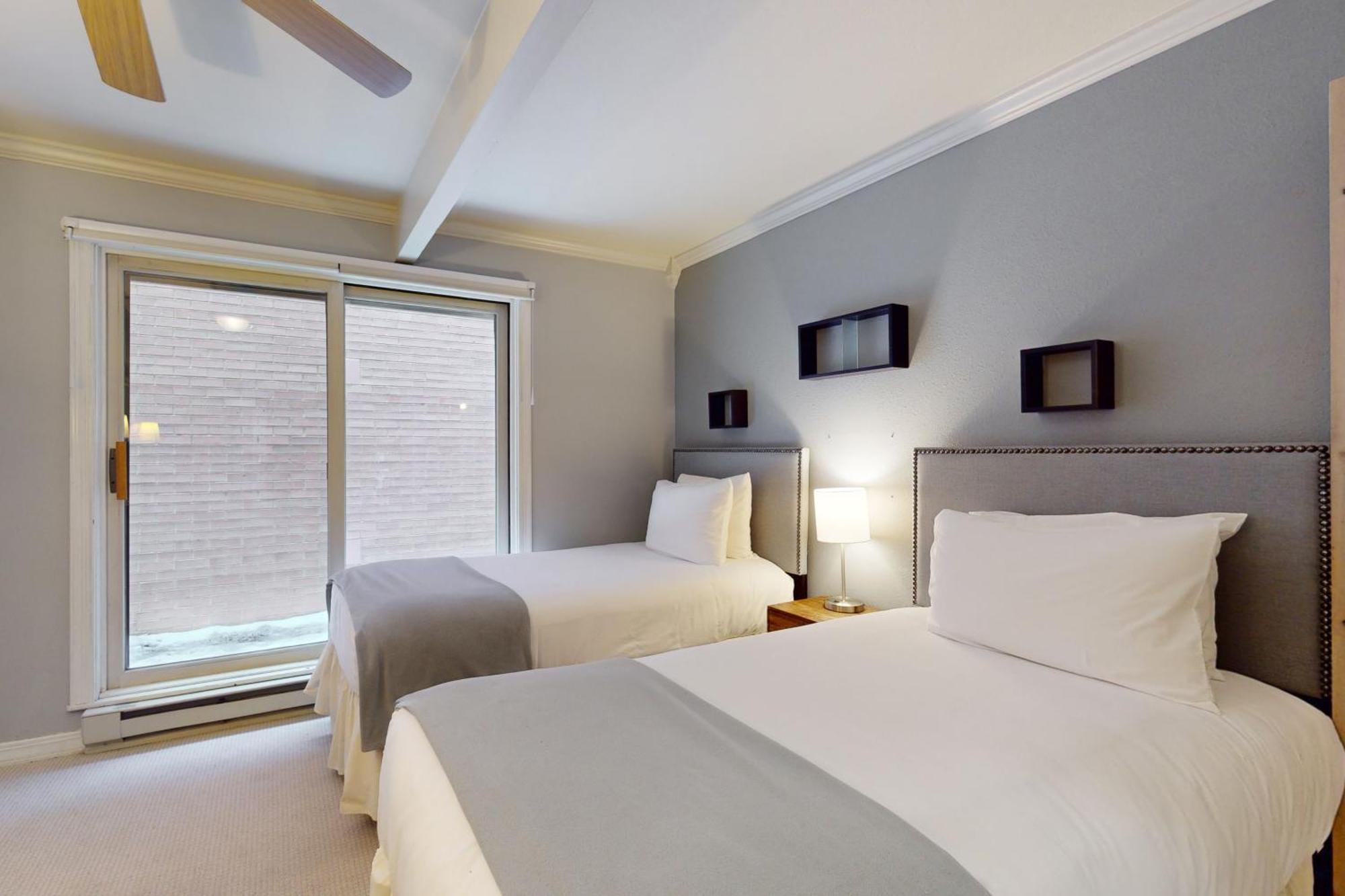Downtown Beauties Villa Aspen Luaran gambar