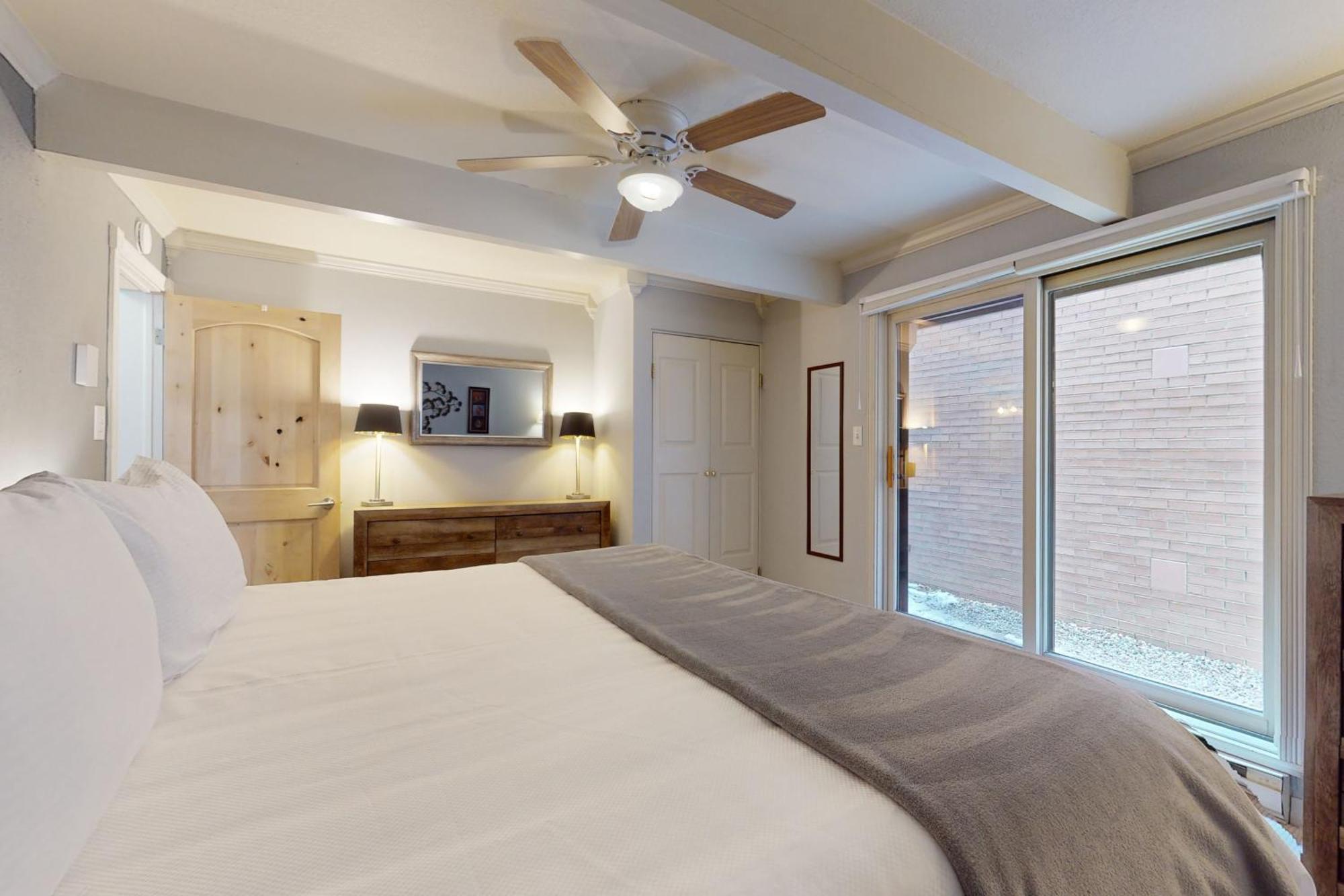 Downtown Beauties Villa Aspen Luaran gambar