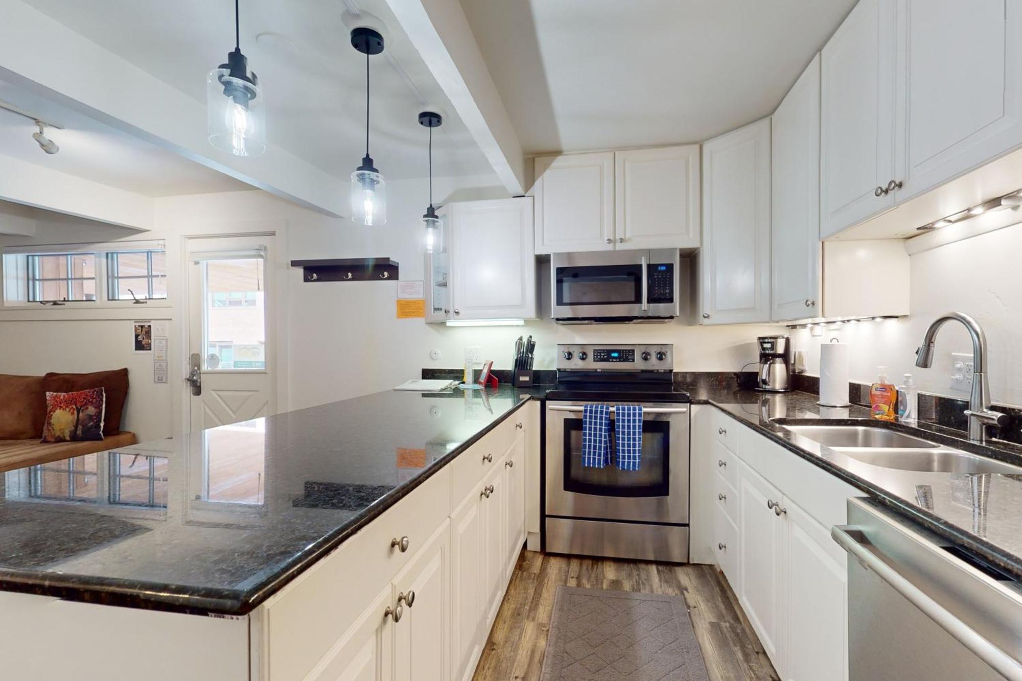 Downtown Beauties Villa Aspen Luaran gambar