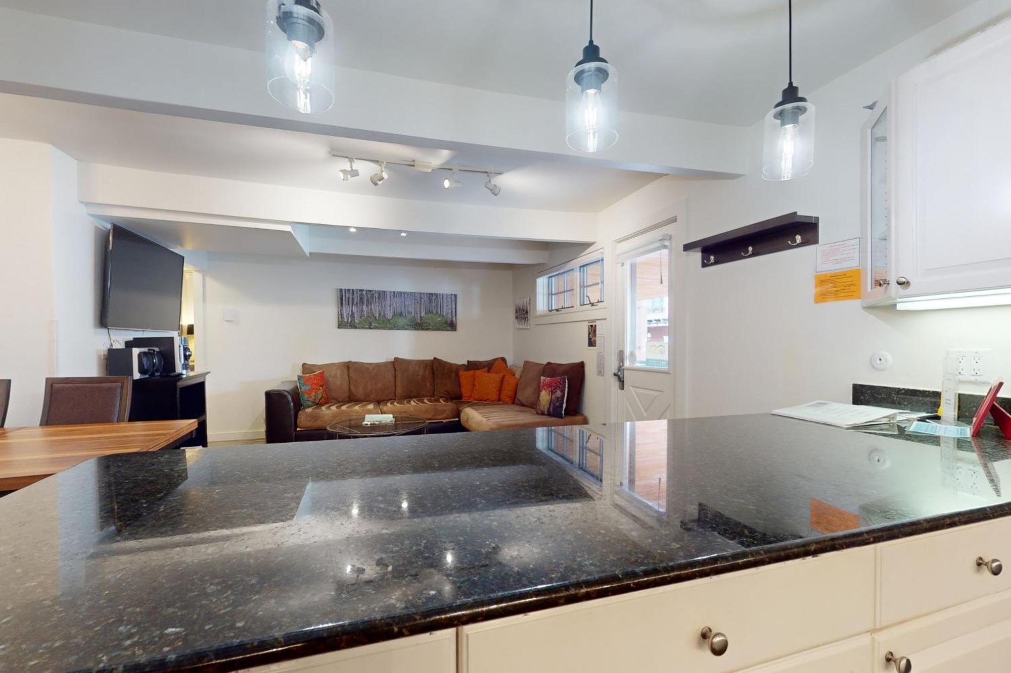 Downtown Beauties Villa Aspen Luaran gambar